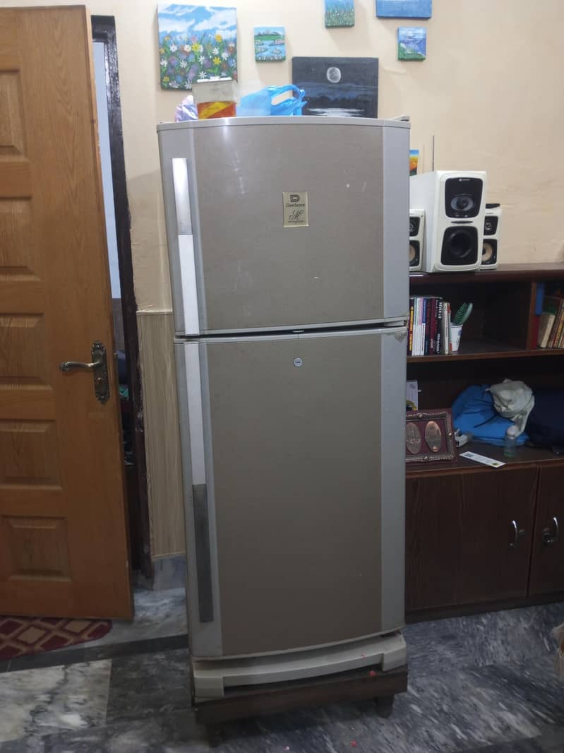 Refrigerator 0