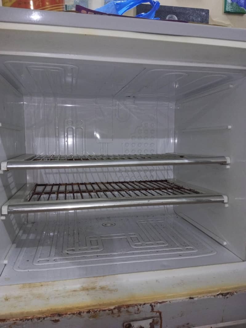 Refrigerator 6