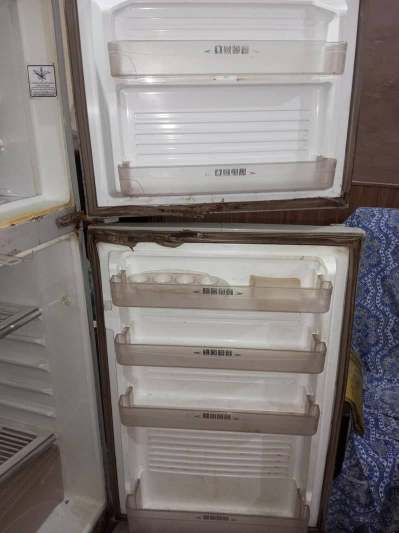 Refrigerator 8