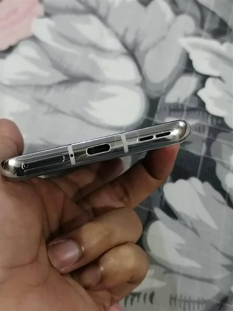 One Plus 9 PRO 5