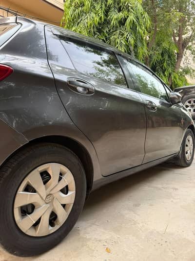 Toyota Vitz 2017