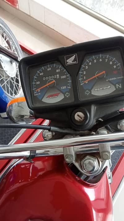 CG 125 2022 model zero meter
