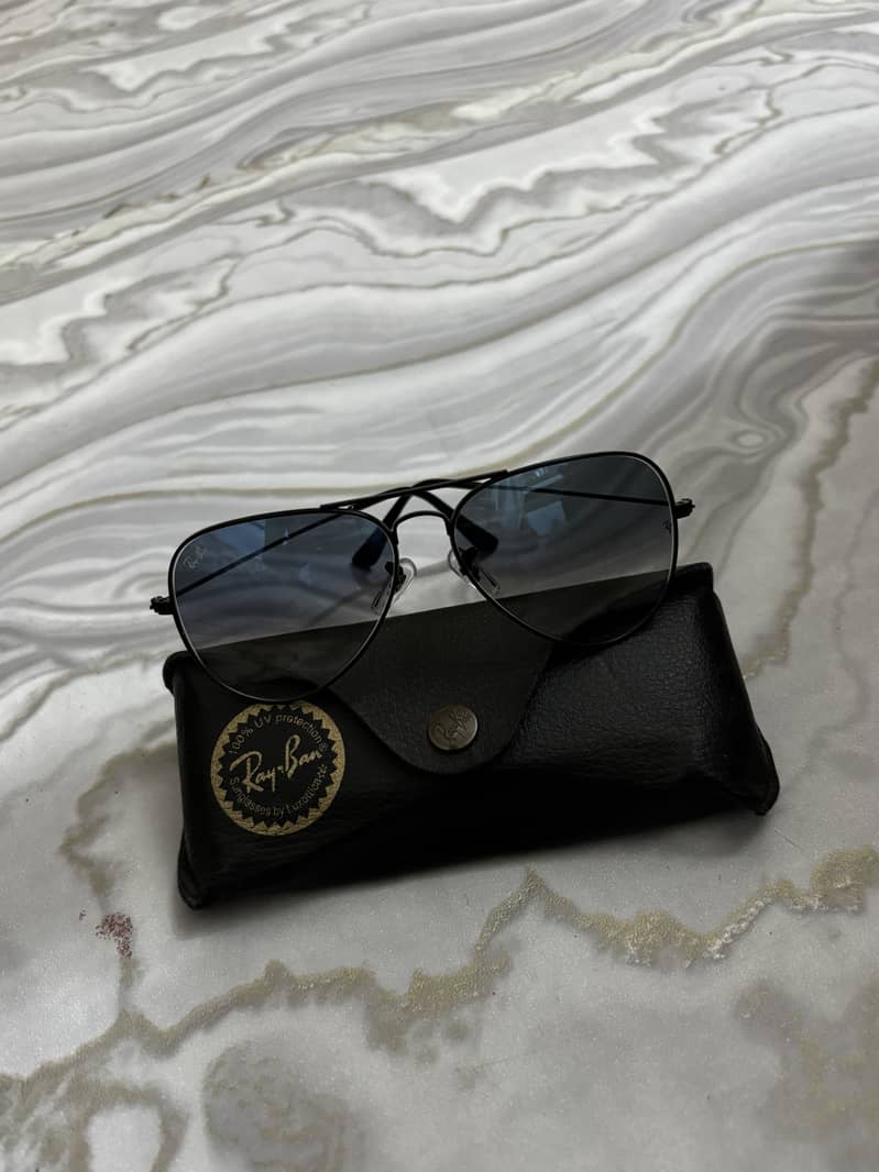 Ray-Ban Aviator Gradient 3