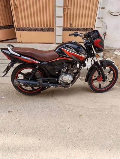 Honda 125F Motor Cycle