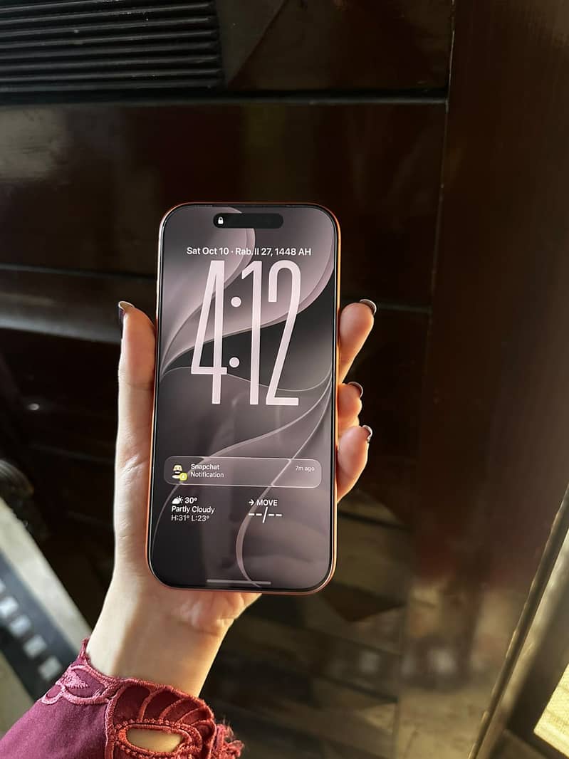 Apple iPhone 17 Pro 1