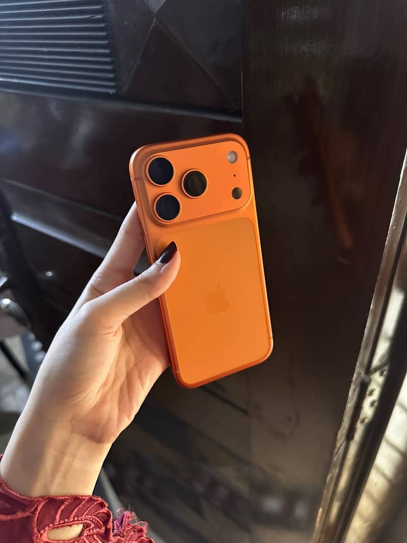 Apple iPhone 17 Pro 2