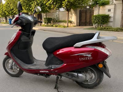 united 110cc Scooty petrol 2022 model