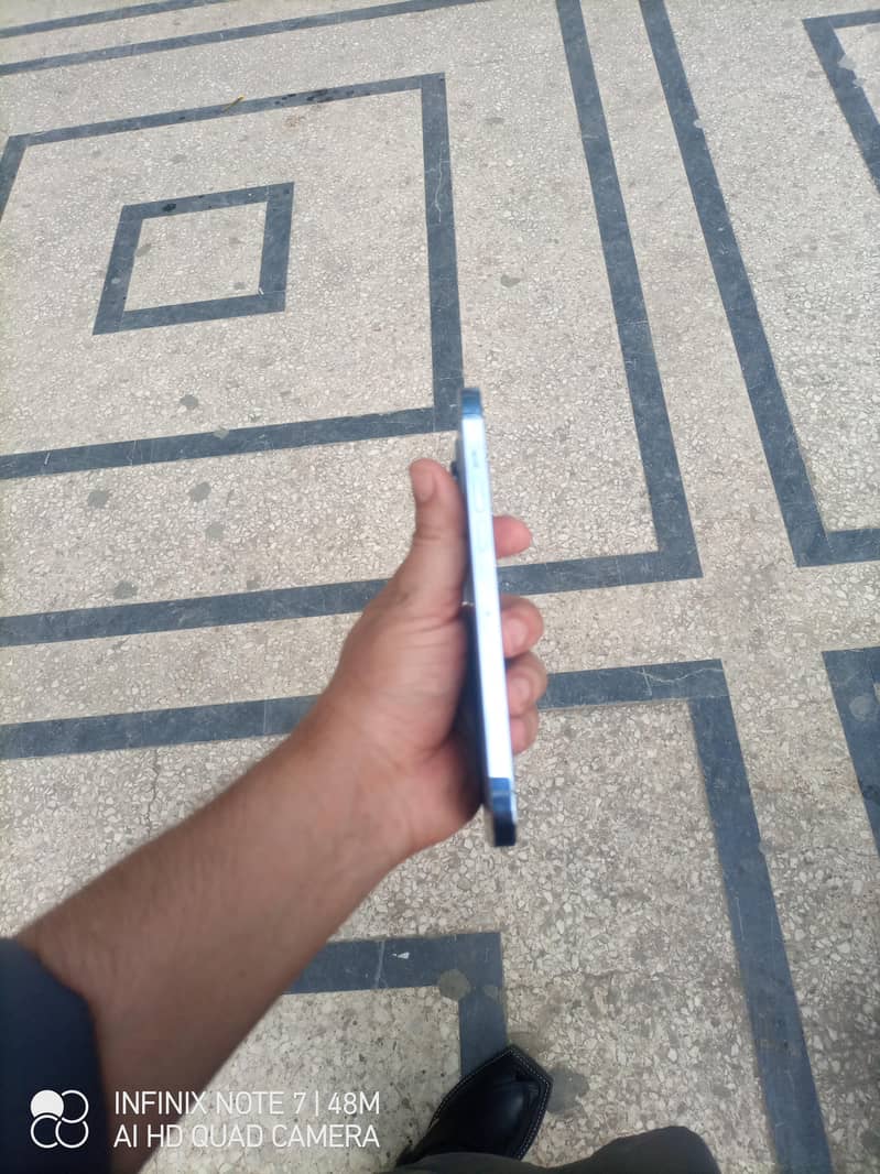 Apple iPhone 13 Pro Max 9