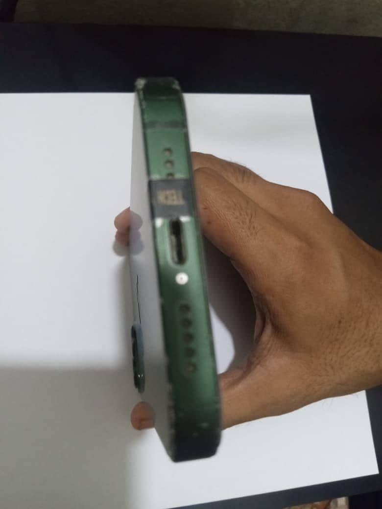 Iphone 13 7