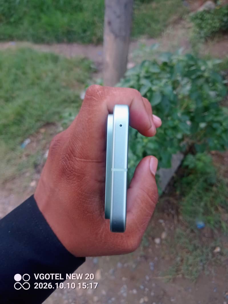 Google Pixel 9 3