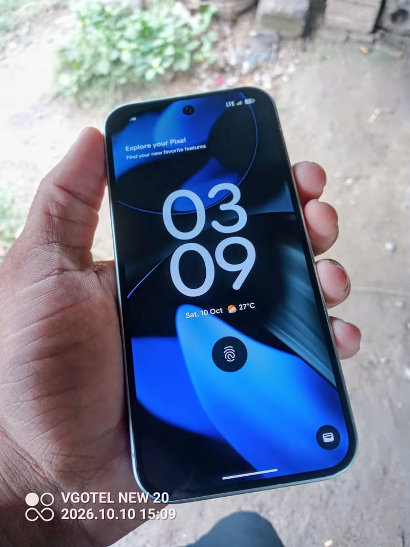 Google Pixel 9 7