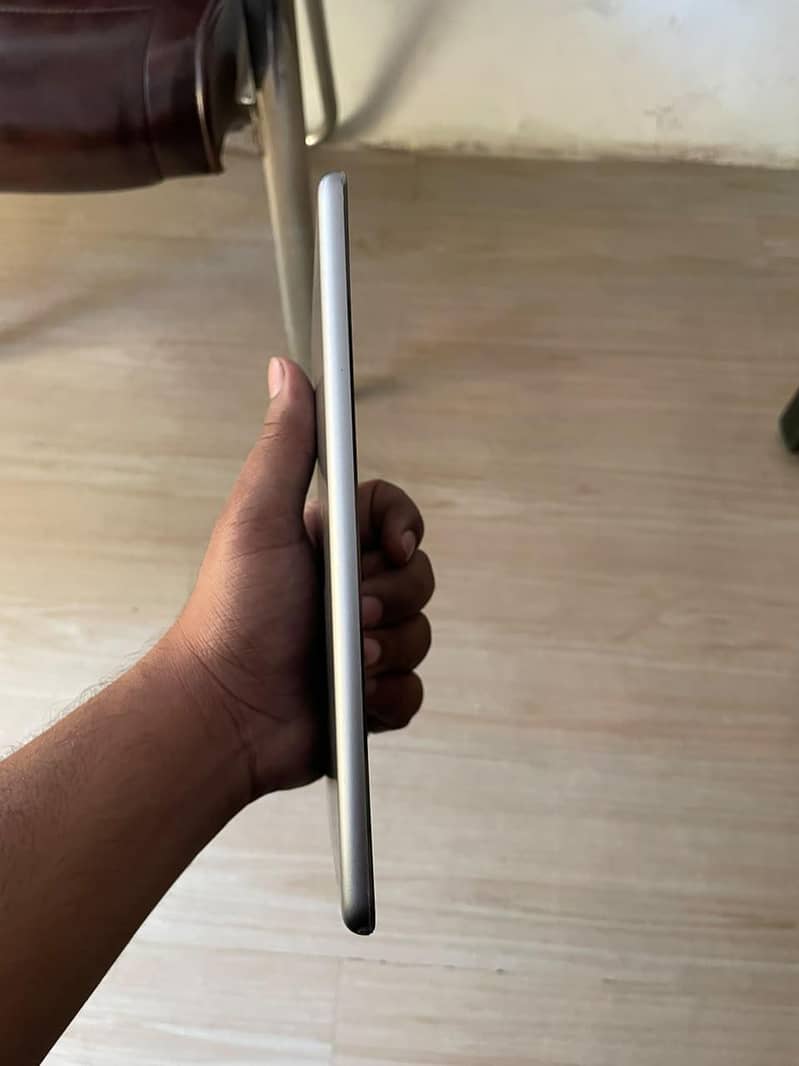ipad mini 2 3