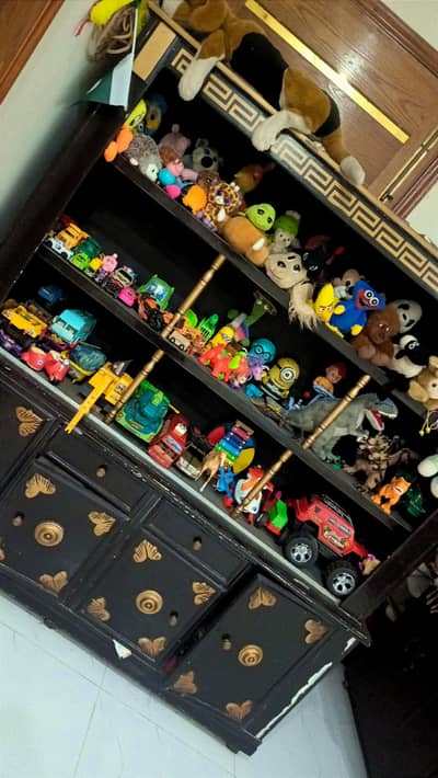 Cupboard for Untensils