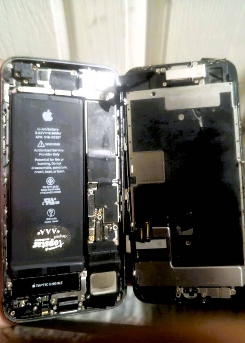 iphone 8 3