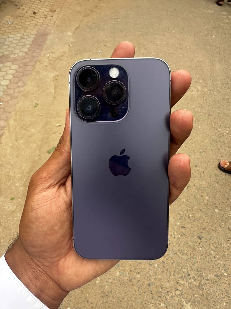 Apple iPhone 14 Pro 4