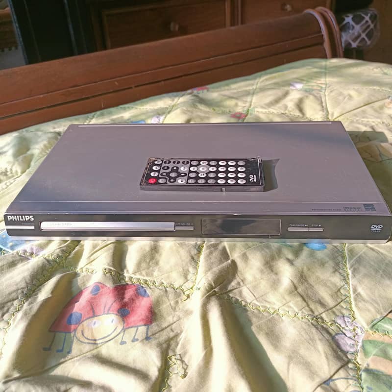 DVD Player with multiple functions 0