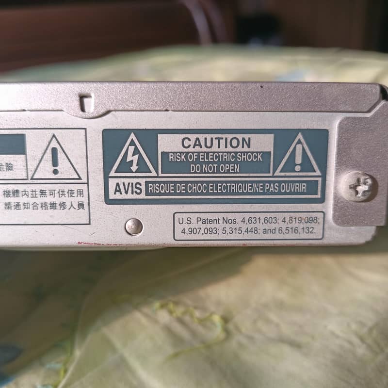 DVD Player with multiple functions 7