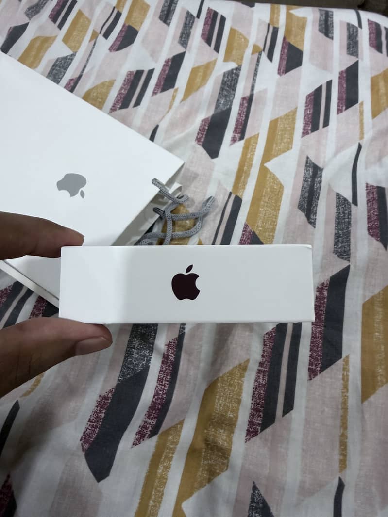 Apple iPhone 18 Pro Max 5
