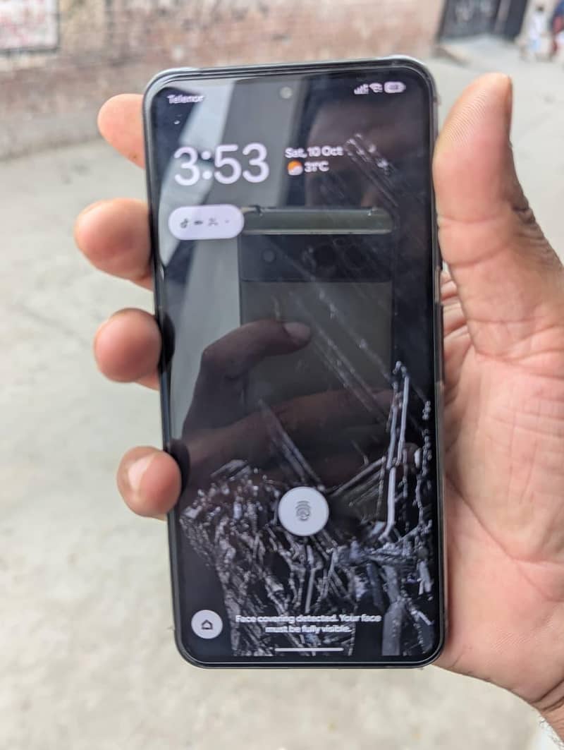Google Pixel 8 1