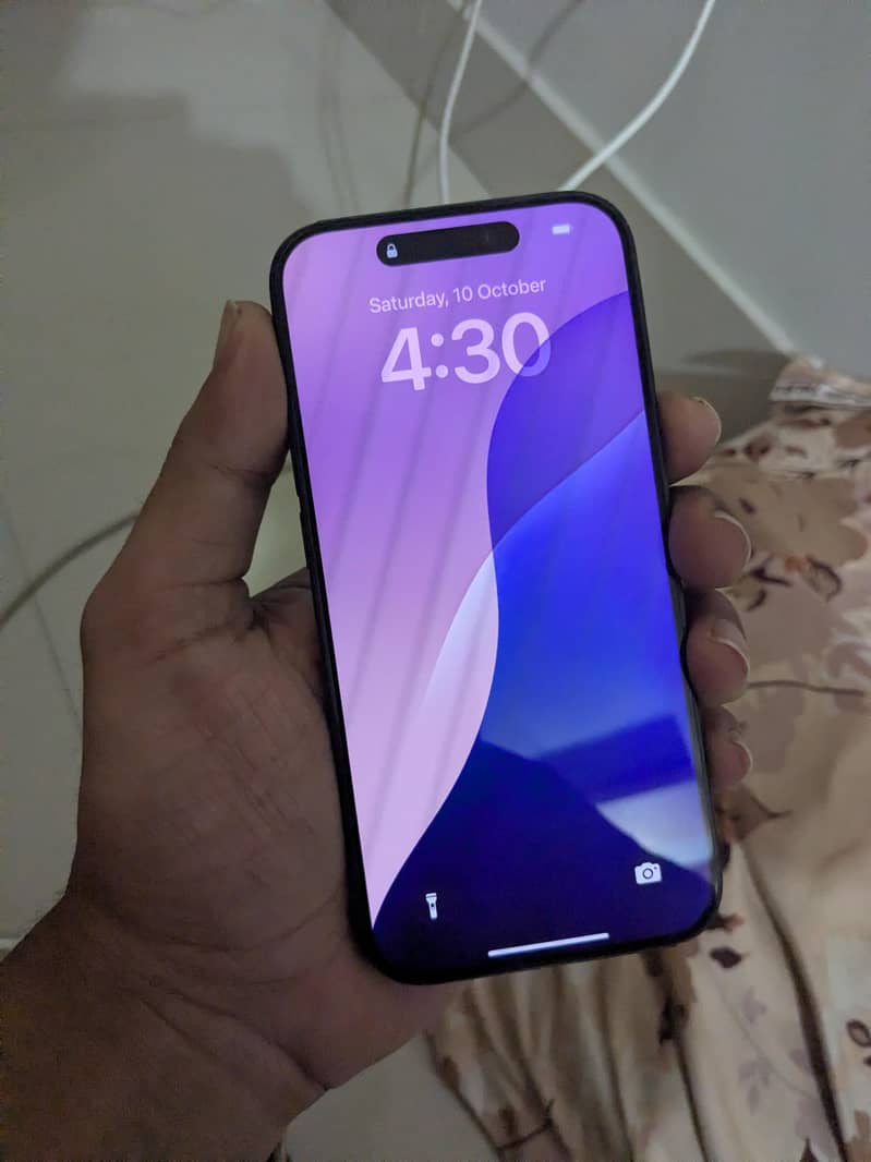 Apple iPhone 15 Pro 2