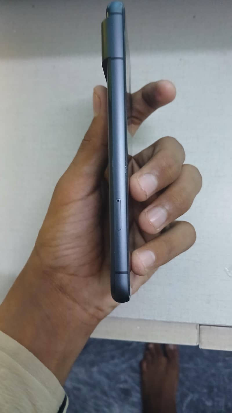 Google Pixel 8 3