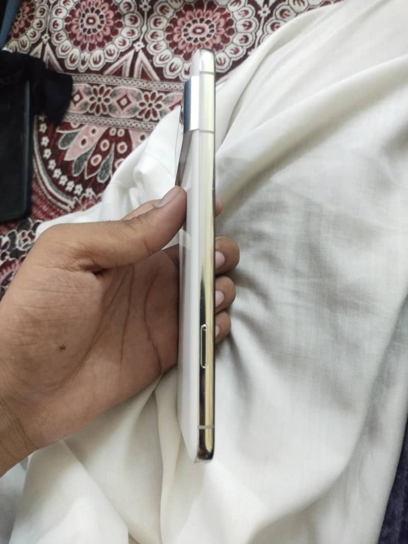 Google Pixel 8 Pro 1