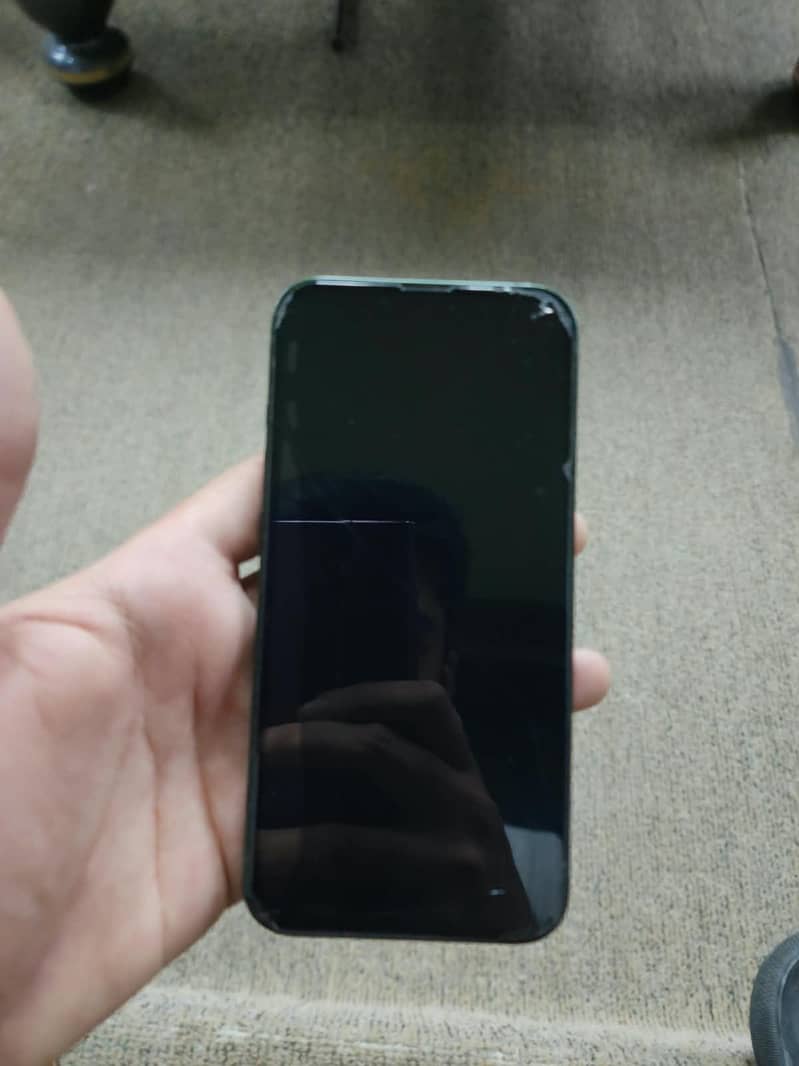 Apple iPhone 13 3