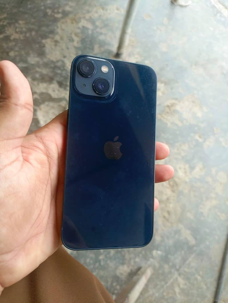 IPhone 13 1