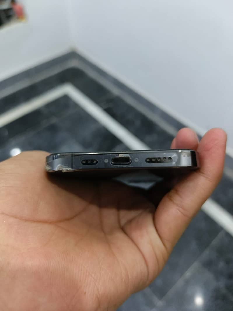 Apple iPhone 12 Pro 5