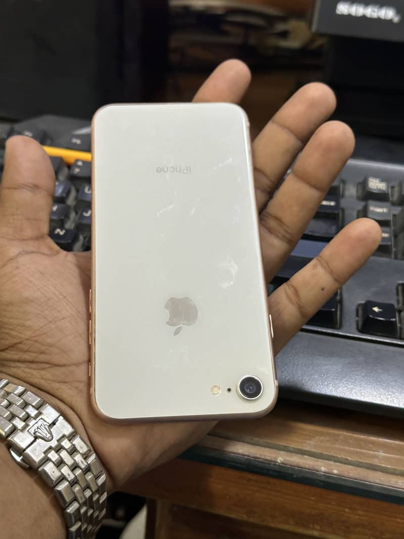 Apple iPhone 8 2