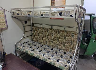 - bunker bed steel ka hai pure boht he ache quality hai mazboot