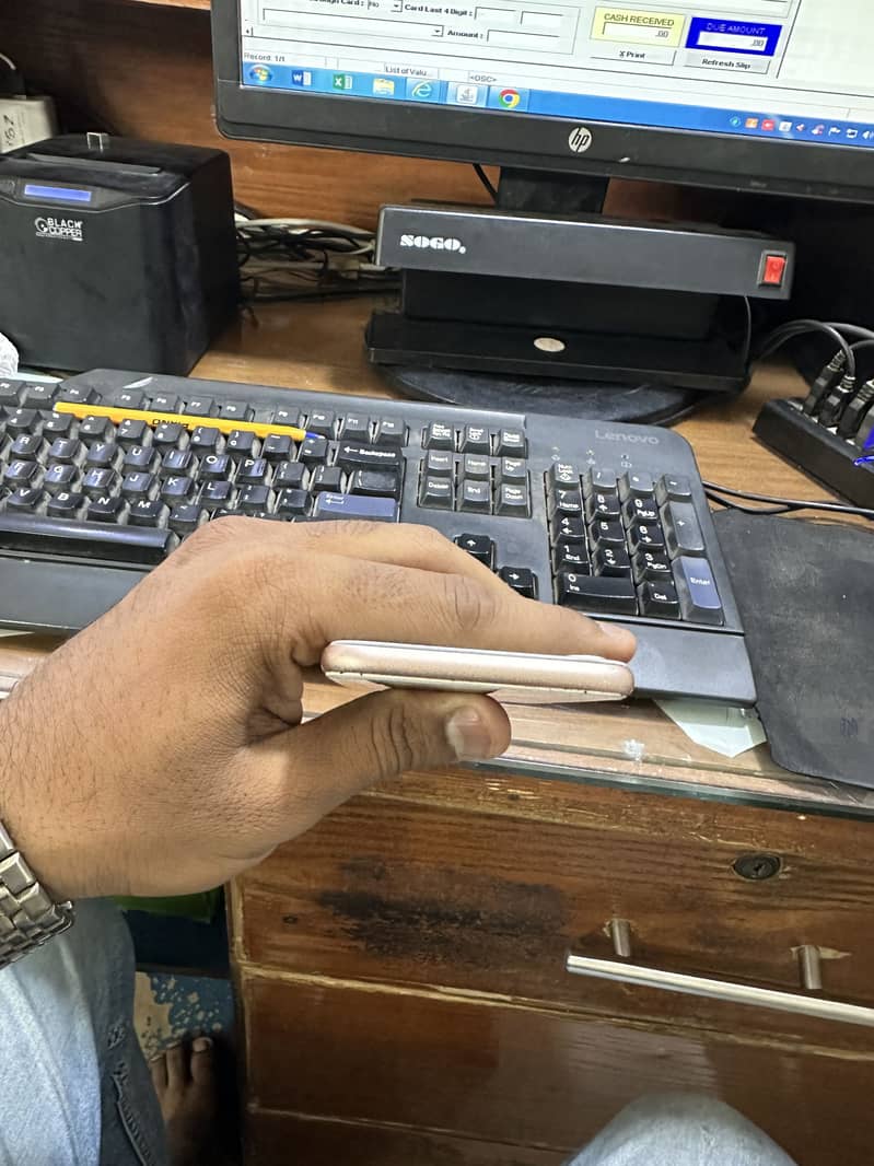 Apple iPhone 8 10