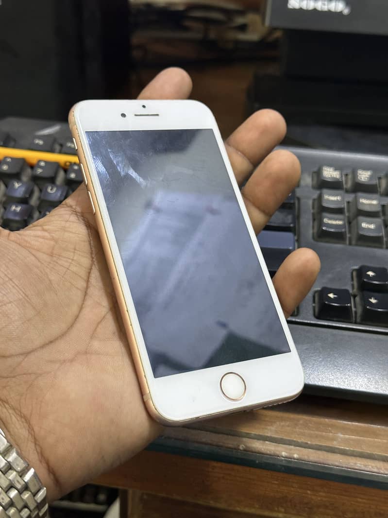 Apple iPhone 8 15