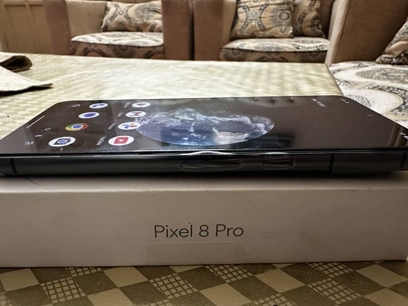 Google Pixel 8 Pro 0