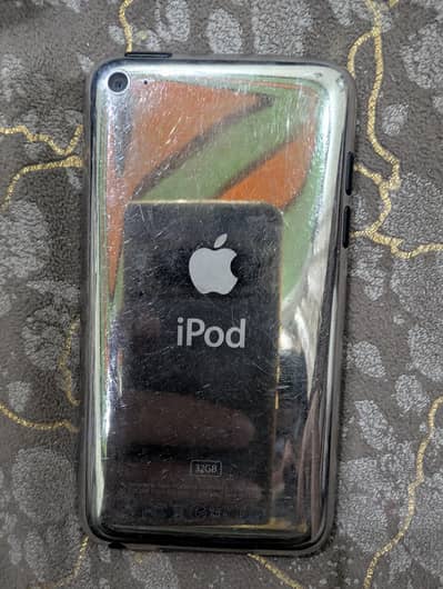 Apple iPod Touch 4