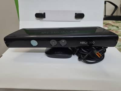 Xbox 360 Kinect Sensor with Wipeout 2 Game CD