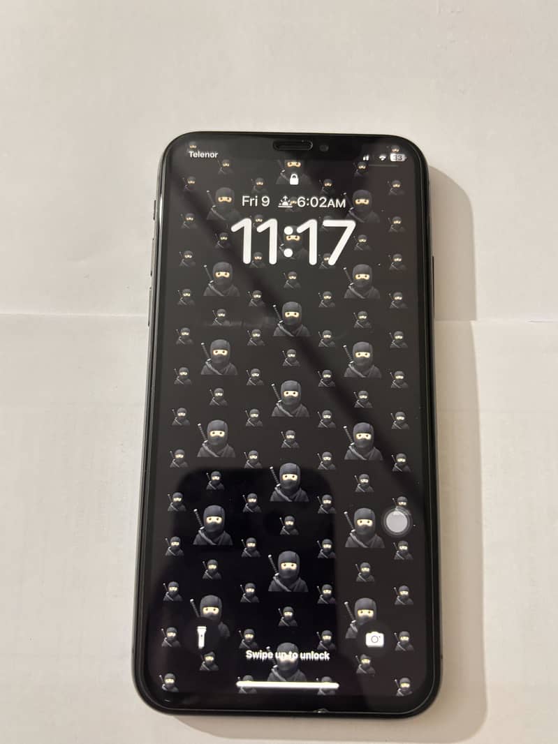 Apple iPhone X 3