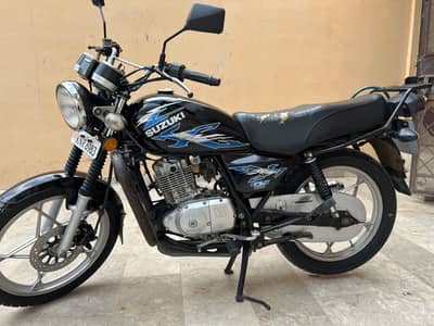 Suzuki GS 150 SE