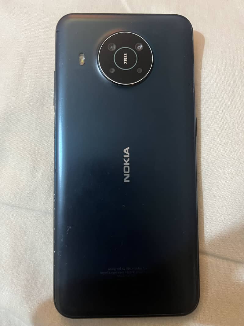 Nokia X10 1