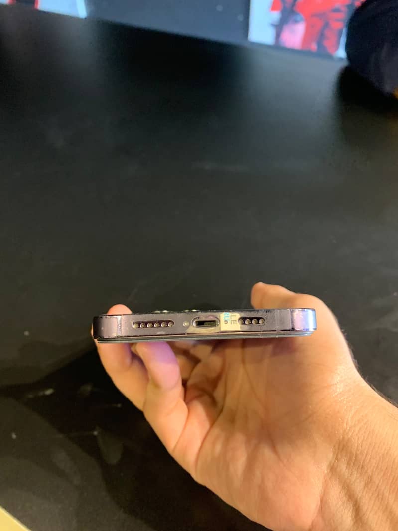 Apple iPhone 14 Pro Max 2