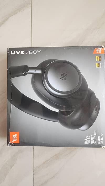 JBL Live 780NC Wireless Headphones Brand New Used Once