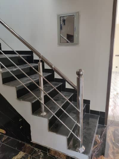 8 Marla Double-Storey House For rent bahria orchard phase 2
