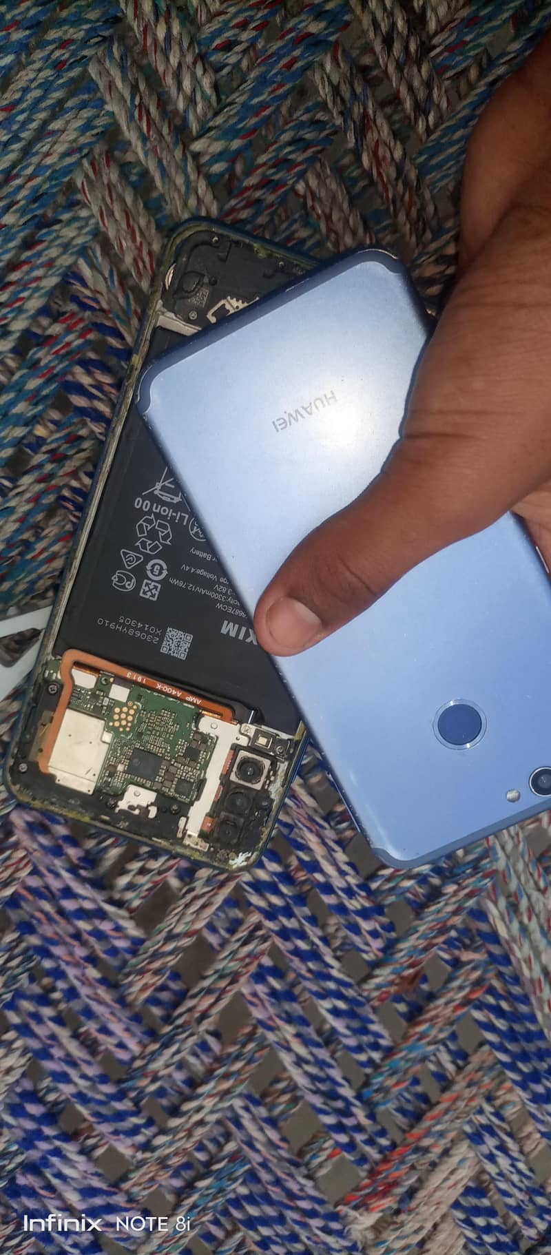 2 mobile in one frame 1