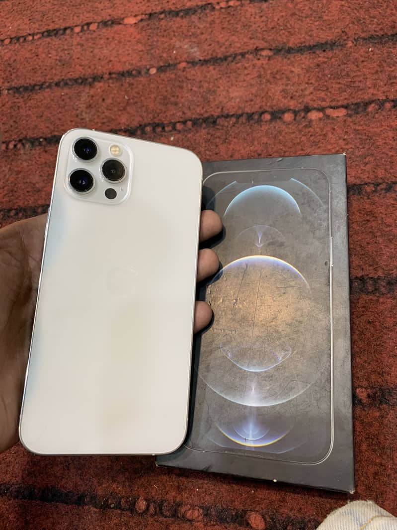 Apple iPhone 12 Pro Max 6