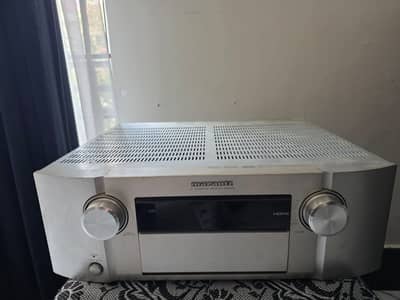 Marantz amplifier SR 6003 with remote