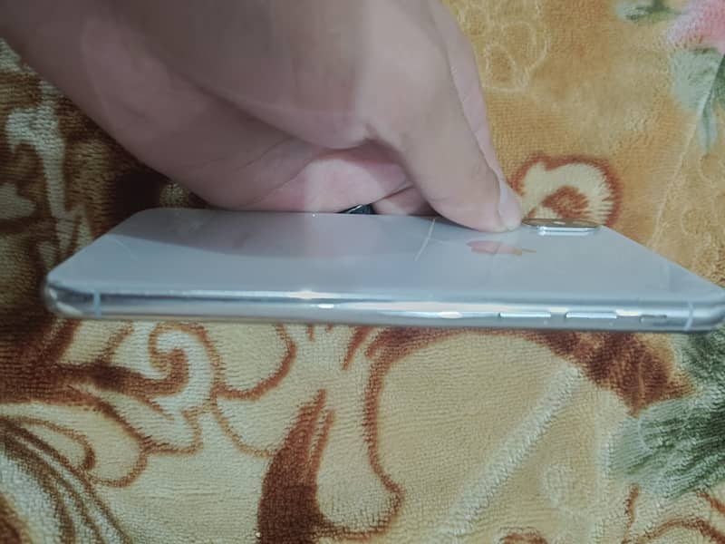 Apple iPhone X 1