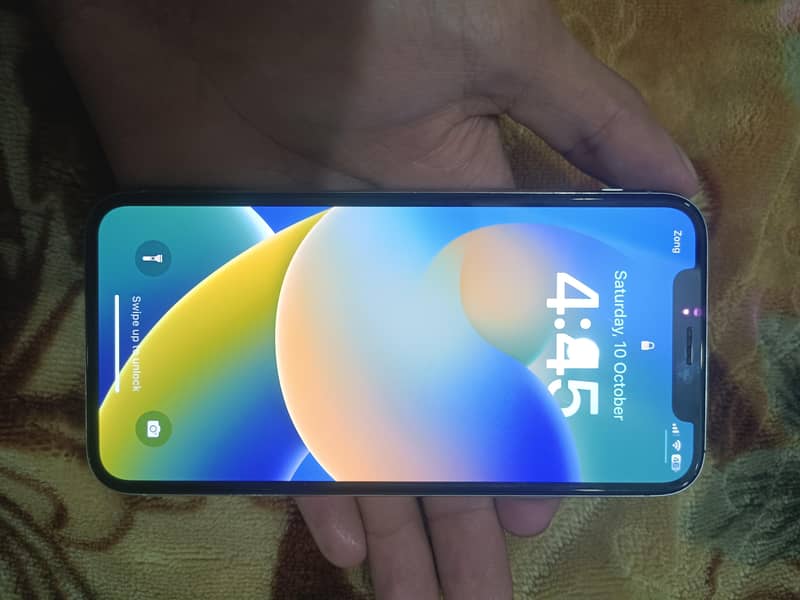 Apple iPhone X 3