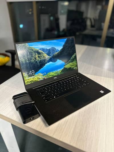 Dell Precision 5540 Core i7 9th Gen 4GB Graphics Laptop