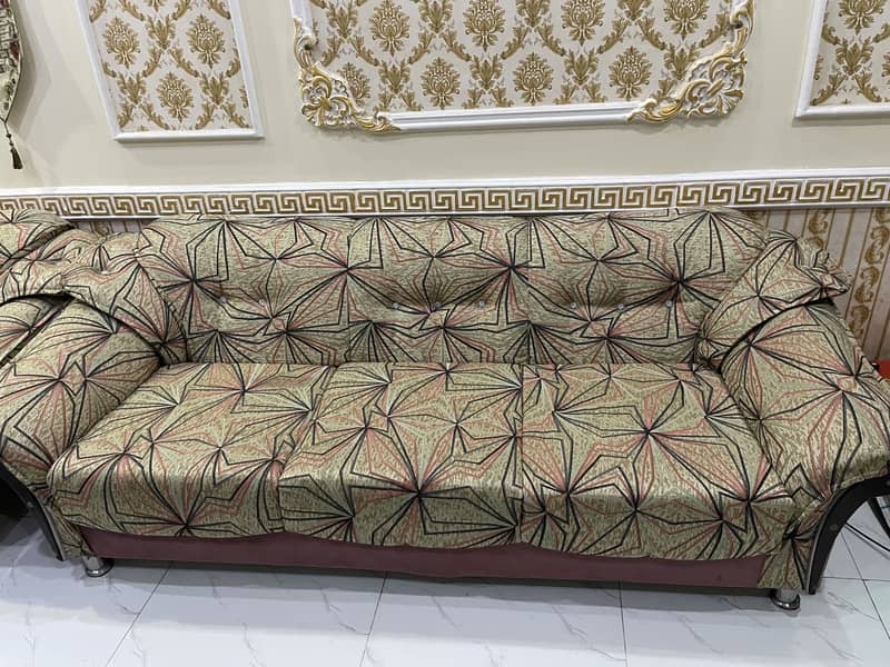 sofa set and dewan 0