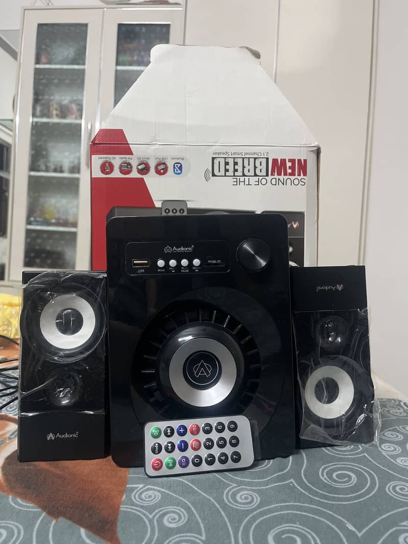 Audionic speaker 10/10 1